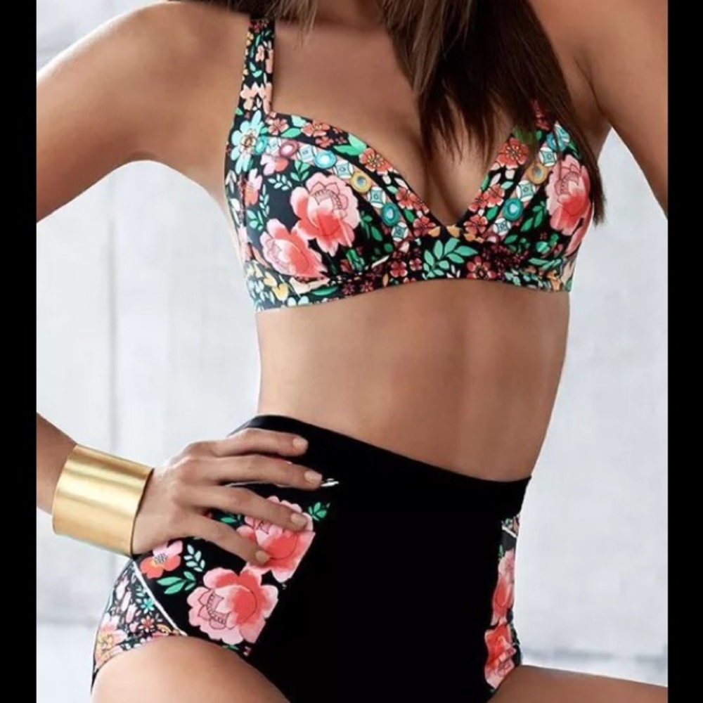 Floral high waisted bikini set - Boutique- NWOT